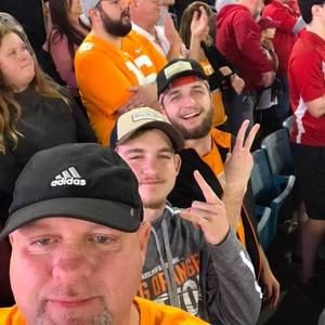 Meet your Posher, Aaron